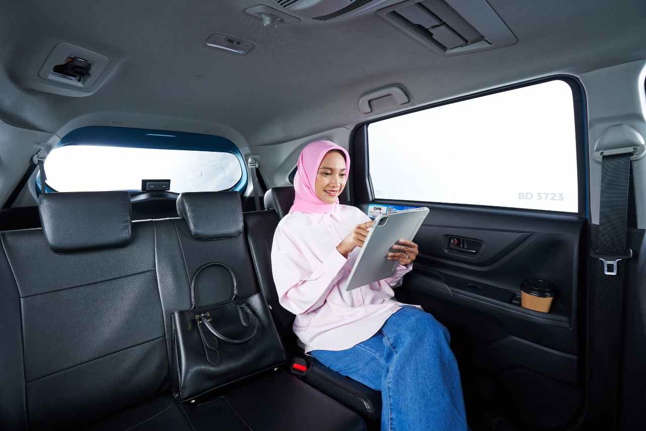 Rental Mobil untuk Perjalanan Dinas