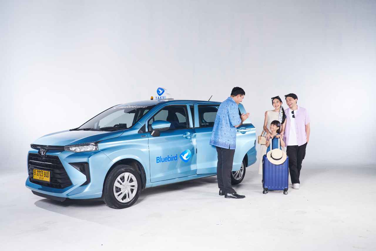 Layanan taksi Bluebird