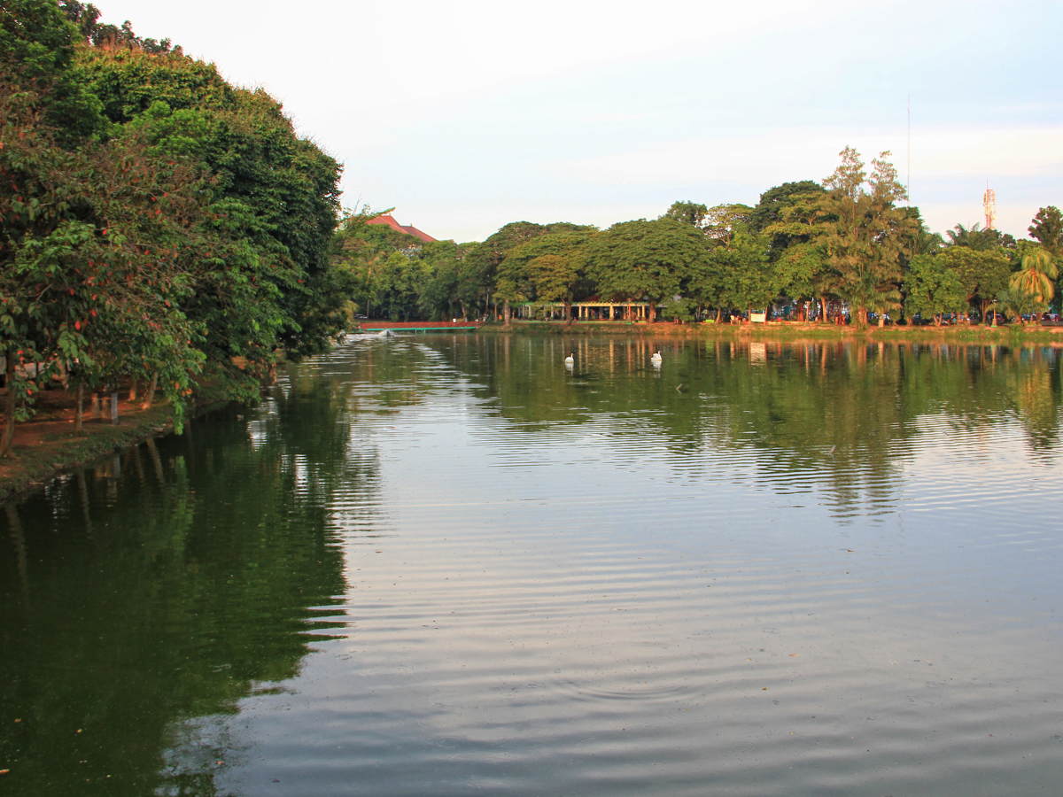 Taman Kambang Iwak Besak
