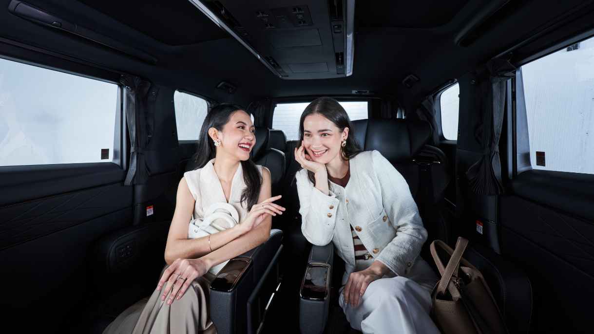 Perbandingan Bluebird Silverbird dan Goldenbird