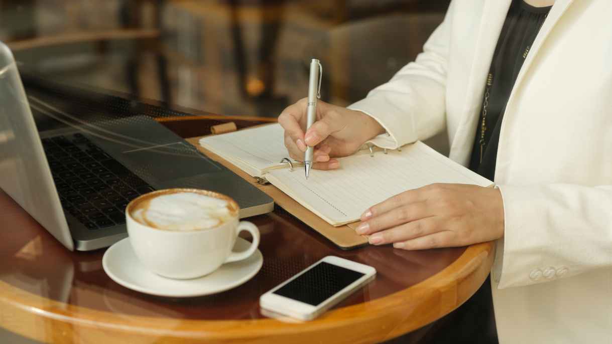 Rekomendasi Cafe WFC