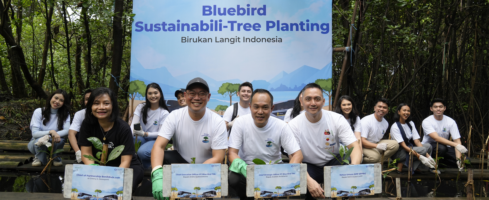 Bluebird Bersama Benih Baik Tanam 530 Bibit Mangrove Melalui Keterlibatan Ribuan Pengguna